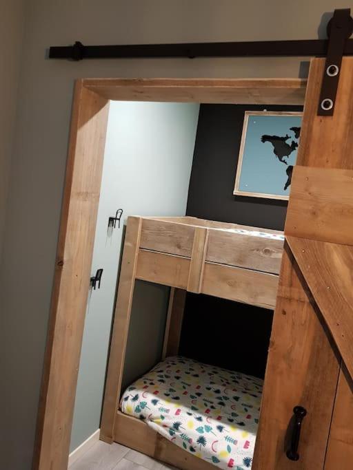 Appartement De Oliekan Medium Lemmer Eksteriør billede