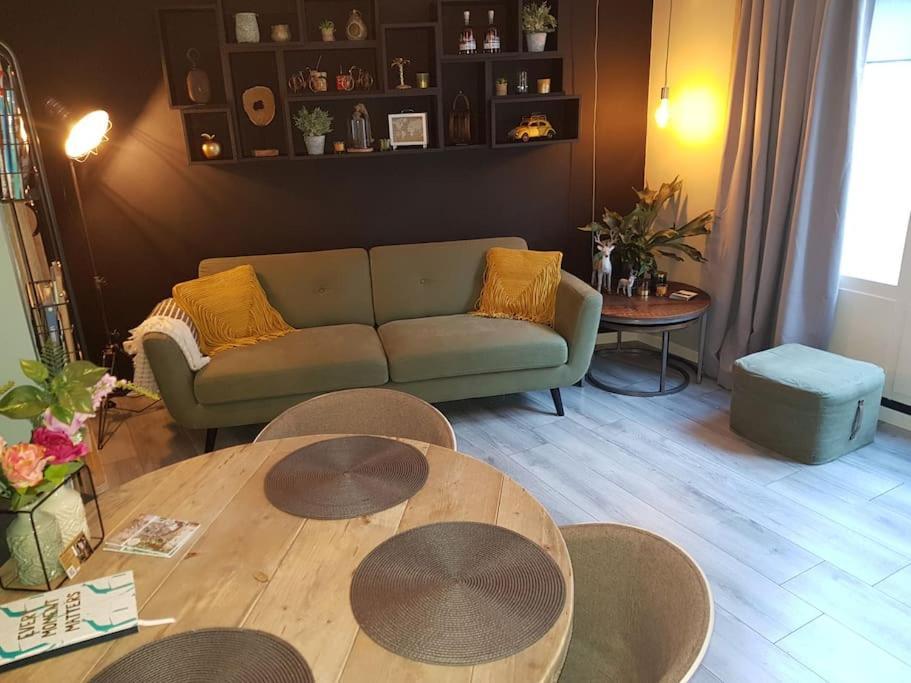 Appartement De Oliekan Medium Lemmer Eksteriør billede